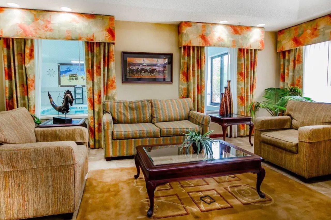 Comfort Inn & Suites La Grange Εξωτερικό φωτογραφία