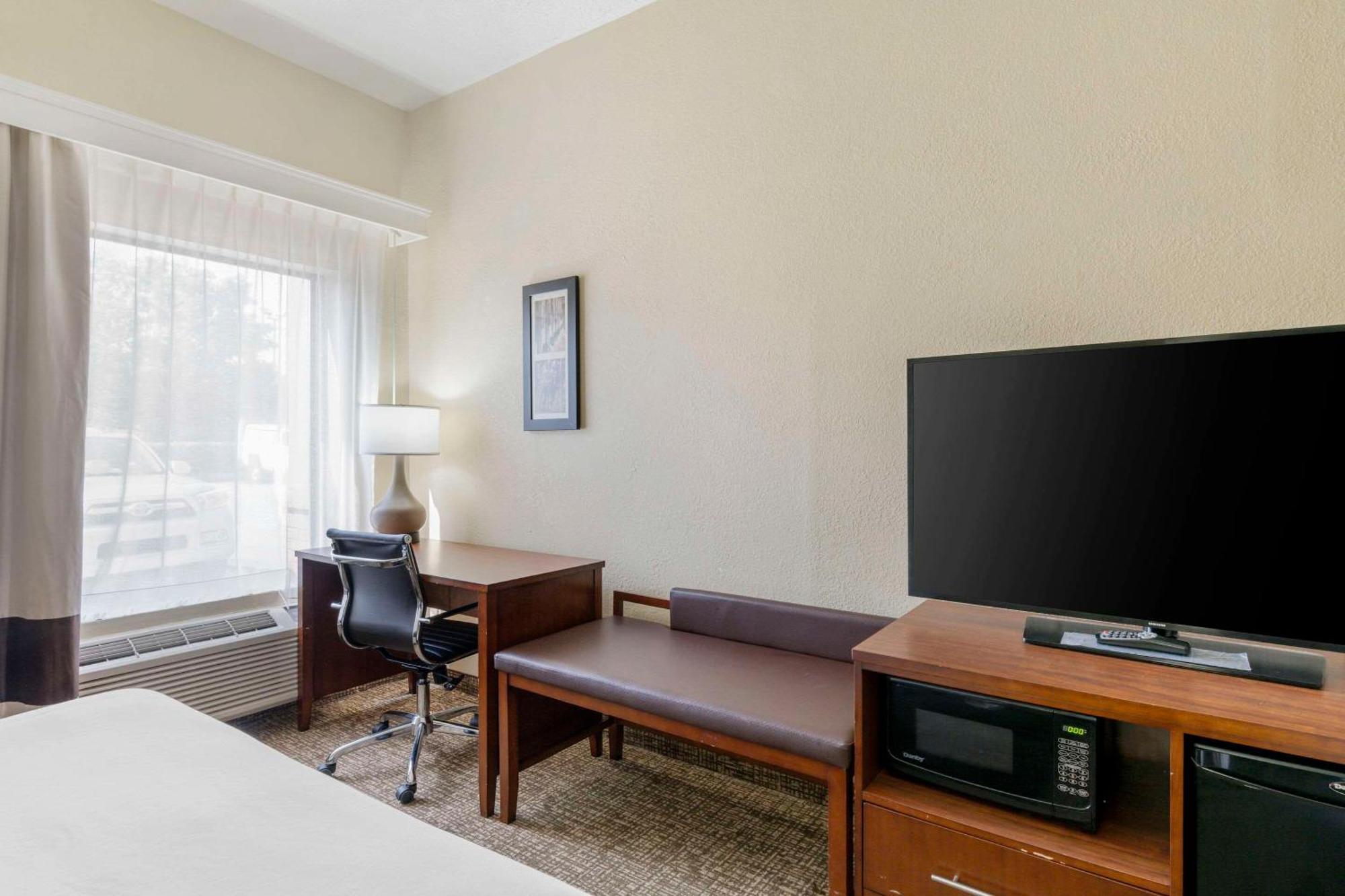 Comfort Inn & Suites La Grange Εξωτερικό φωτογραφία